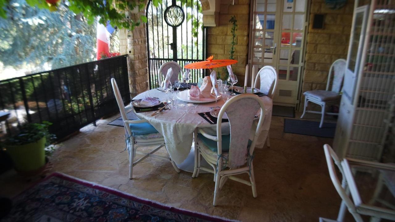 Bed and Breakfast Le Balcon Des Jasses Espere Zewnętrze zdjęcie