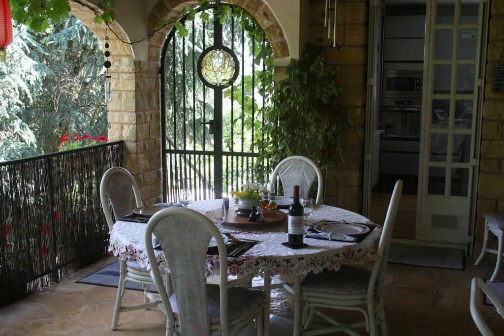 Bed and Breakfast Le Balcon Des Jasses Espere Zewnętrze zdjęcie