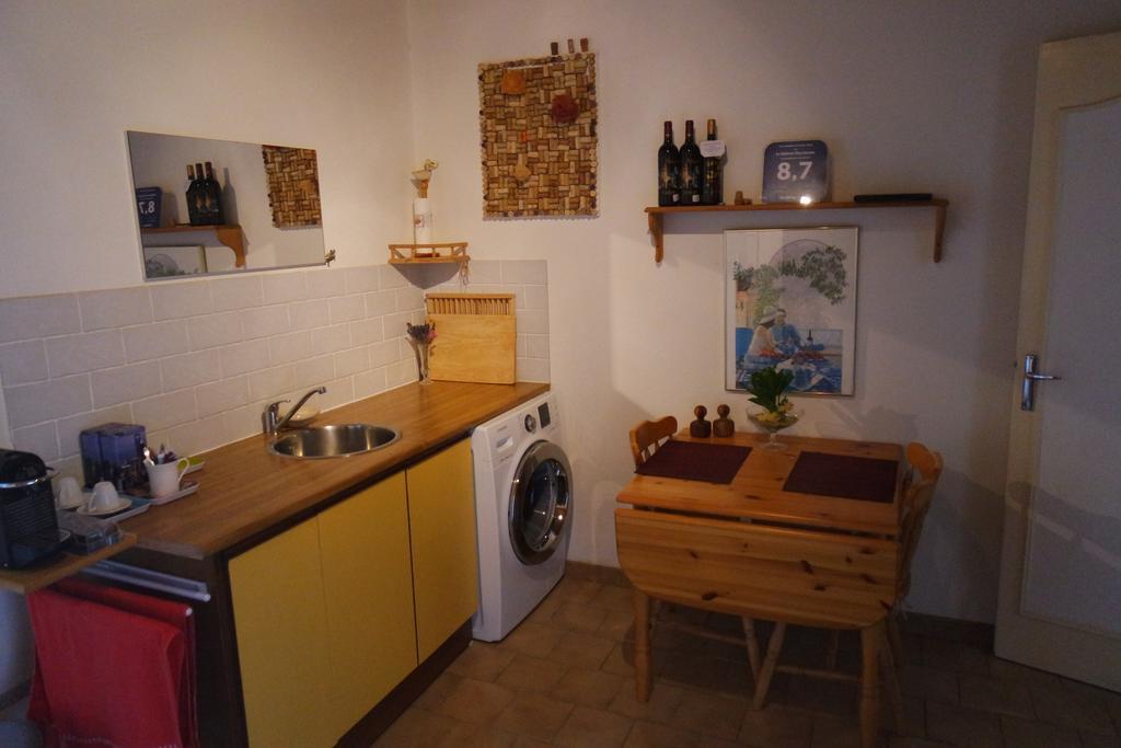 Bed and Breakfast Le Balcon Des Jasses Espere Zewnętrze zdjęcie